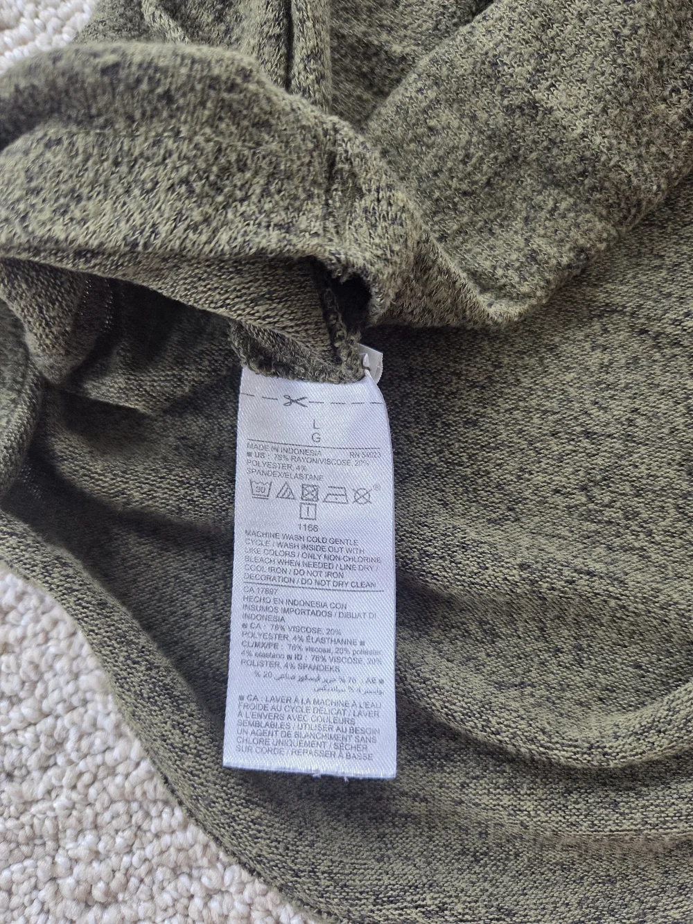 Old Navy Olive Green Long Sleeve Scoop Neck Top